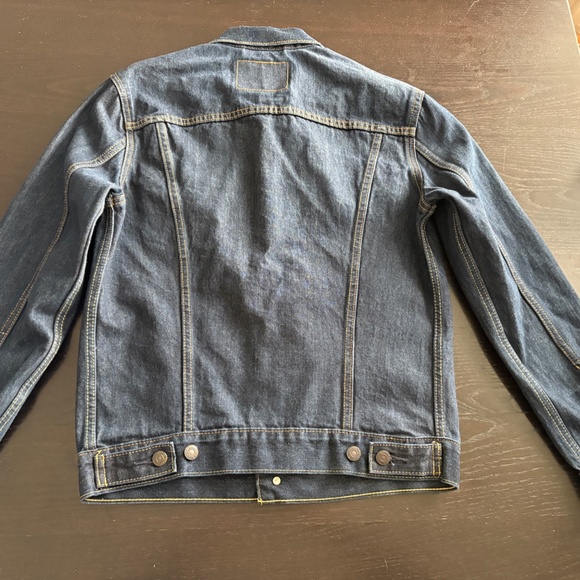 Mens Levis Denim Trucker Dark Wash  Jacket Size Small - Picture 8 of 10